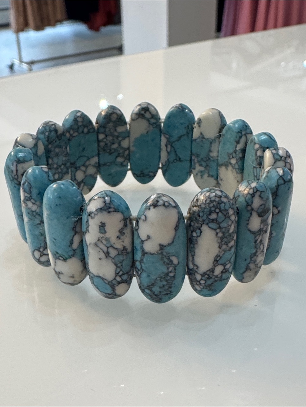 Turquoise Howlite Stretch Bracelet - Blue & White